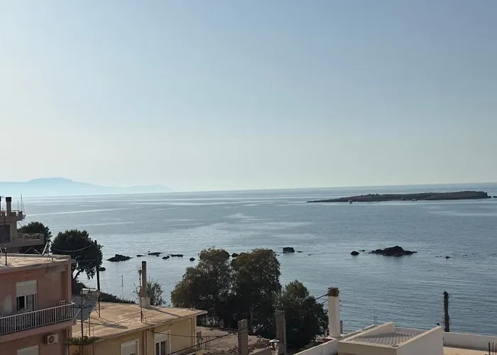 Etea Sea Penthouse-in The Heart Of Chania Appartement